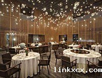 成都餐厅厨房设备厂告诉你西餐厅岗位如何设置