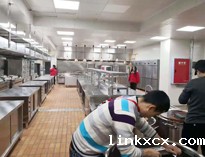 大型厨房设备生产厂家教你如何选择高品质厨房设备的原则和方法