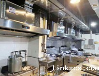 宣汉学校厨房设备厂家告诉你不锈钢厨房设备存在的问题